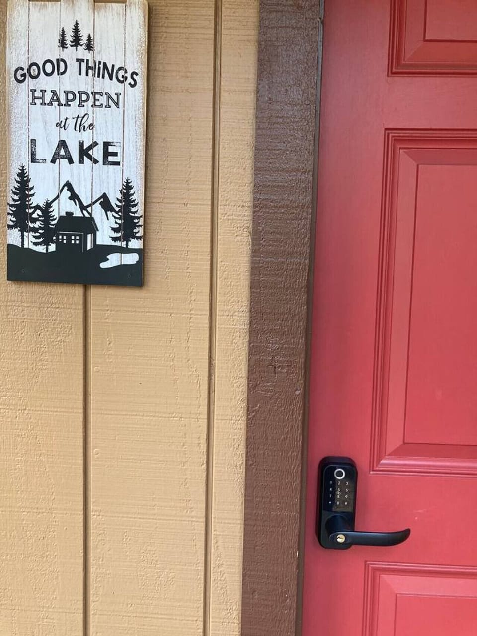 Smart lock for contactless checkin.