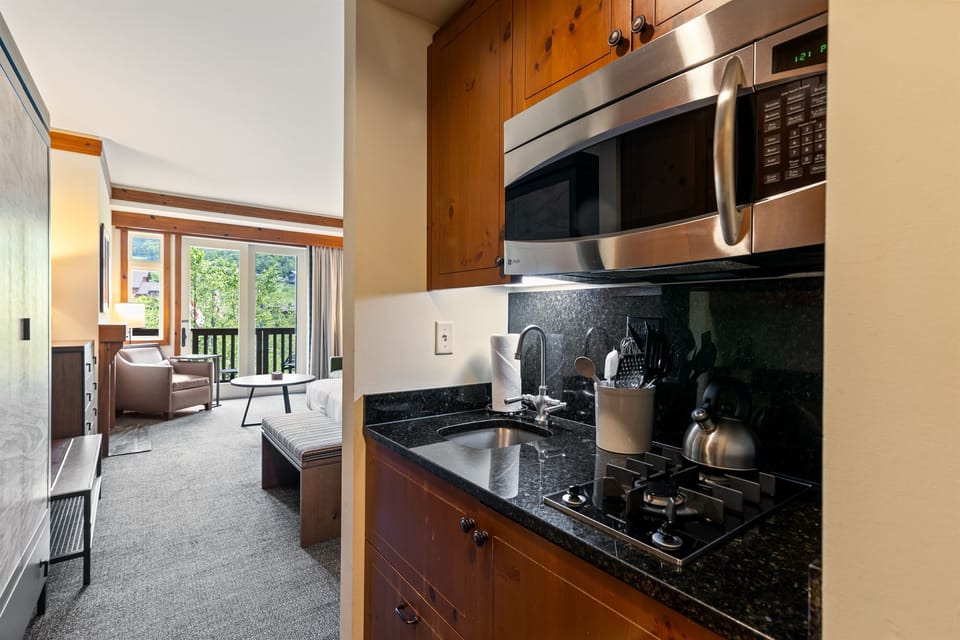Kitchenette
