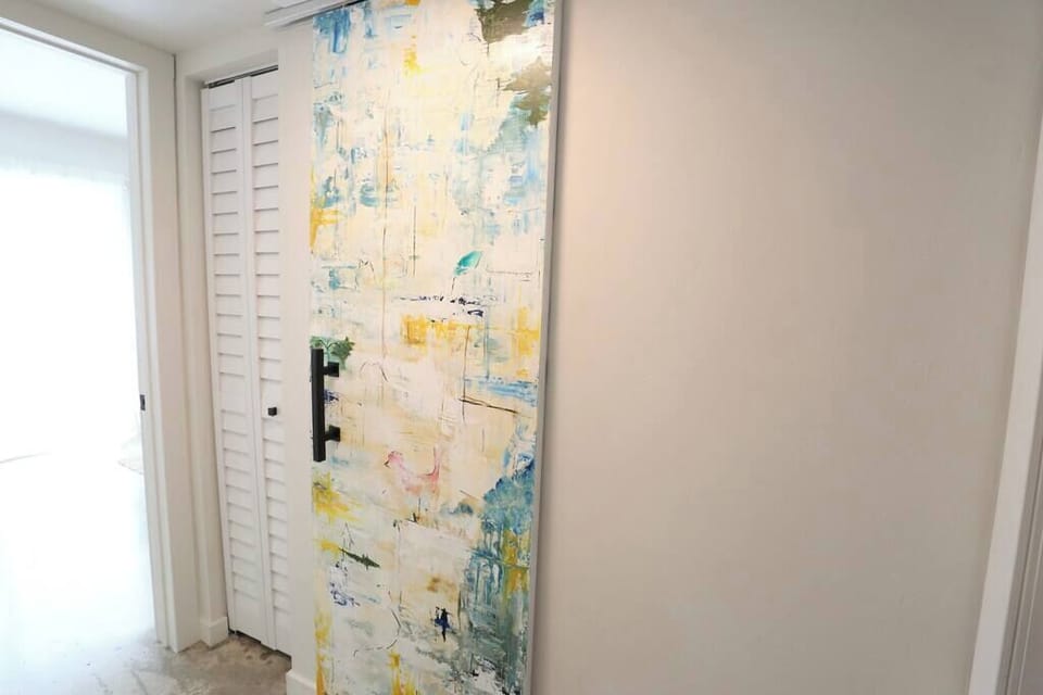 Step into style—our cheerful entryway sets the tone for your relaxing stay.