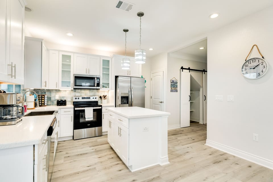The family cook will love making homecooked meals here