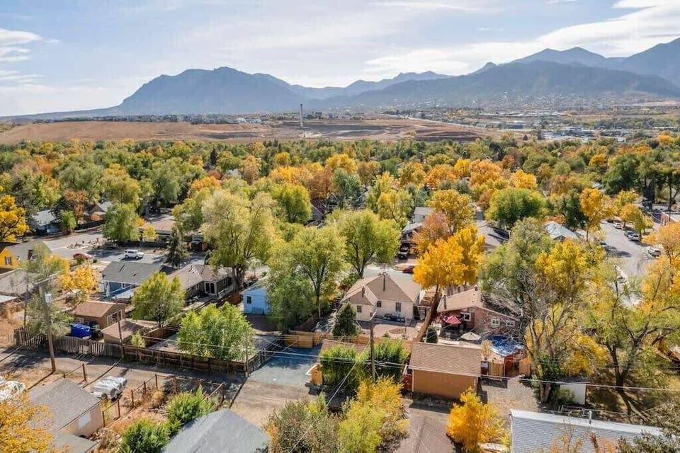 This is what the beautiful neighborhood looks like.