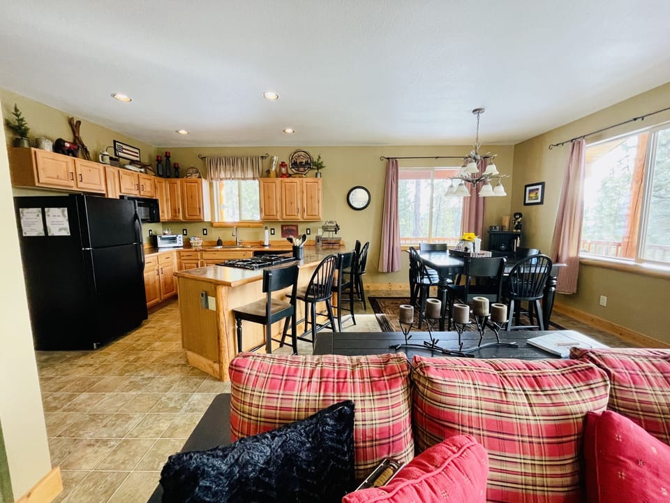 living room is open to kitchen & dining room