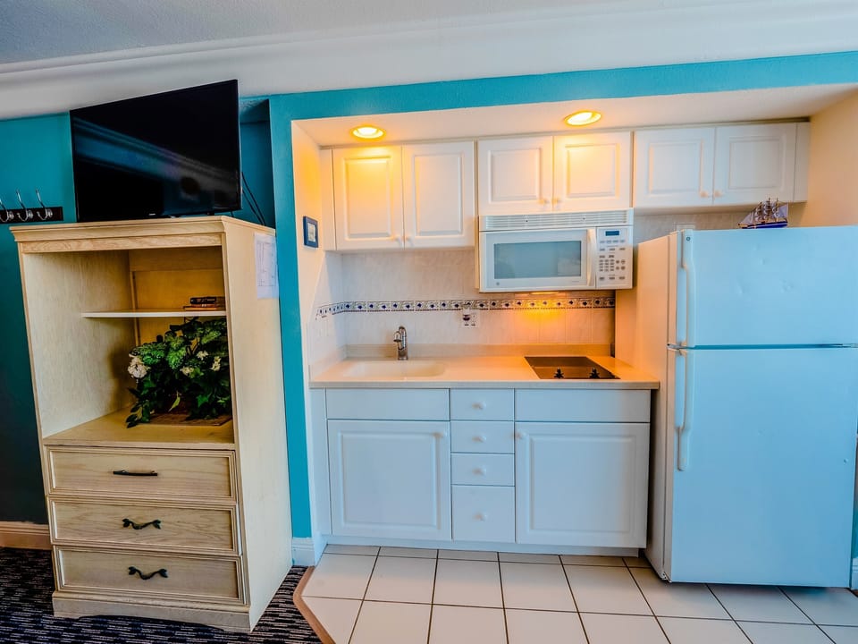 1221 - Oceanview Studio Daytona Beach Resort