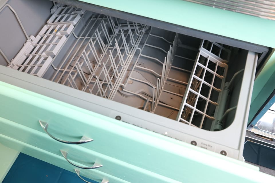 Drawer dishwasher