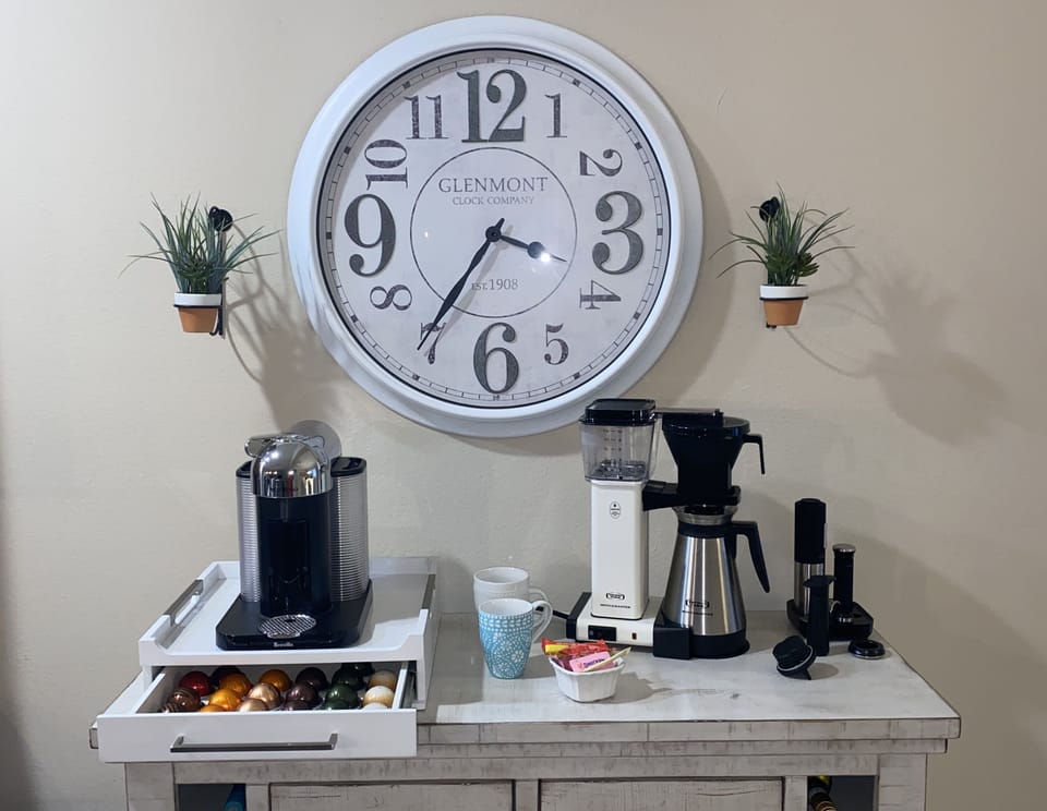 Coffee bar with Nespresso station and moccamaster