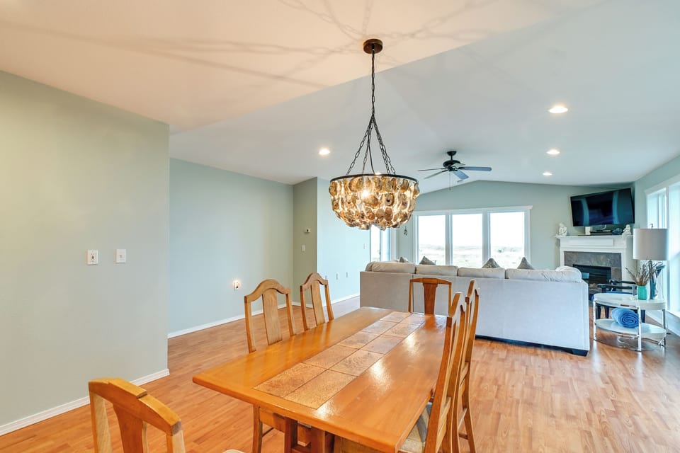 Dining Area | Dishware + Flatware