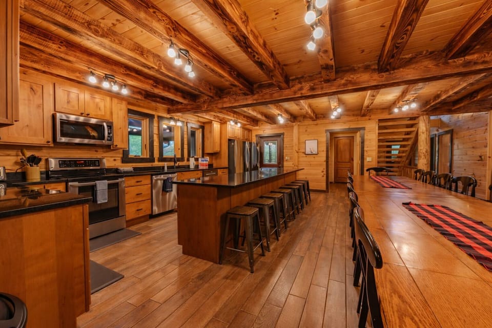 Dogwood Kitchen