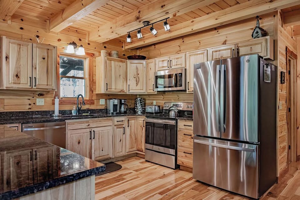 Aspen Hollow kitchen