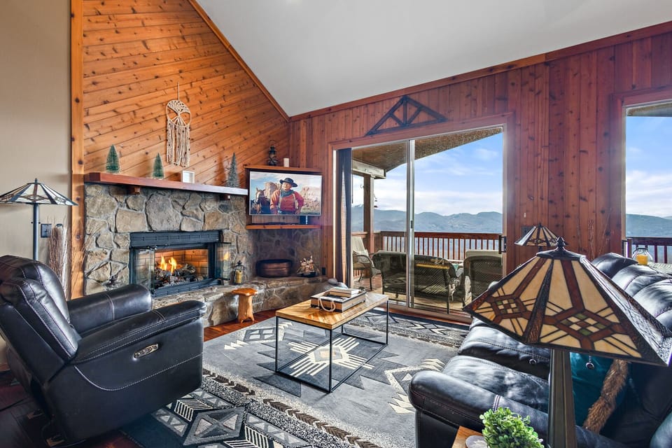 Welcome to Grey Fox!