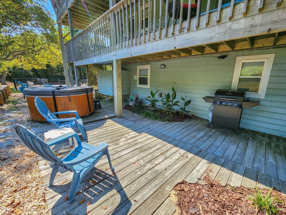 Private Hot Tub, Outdoor Shower & Patio 2022