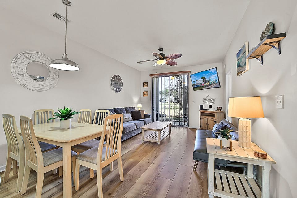 Living and Dinning Room