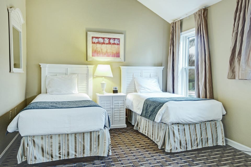2 Bedroom