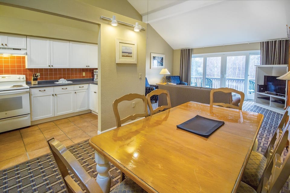 2 Bedroom