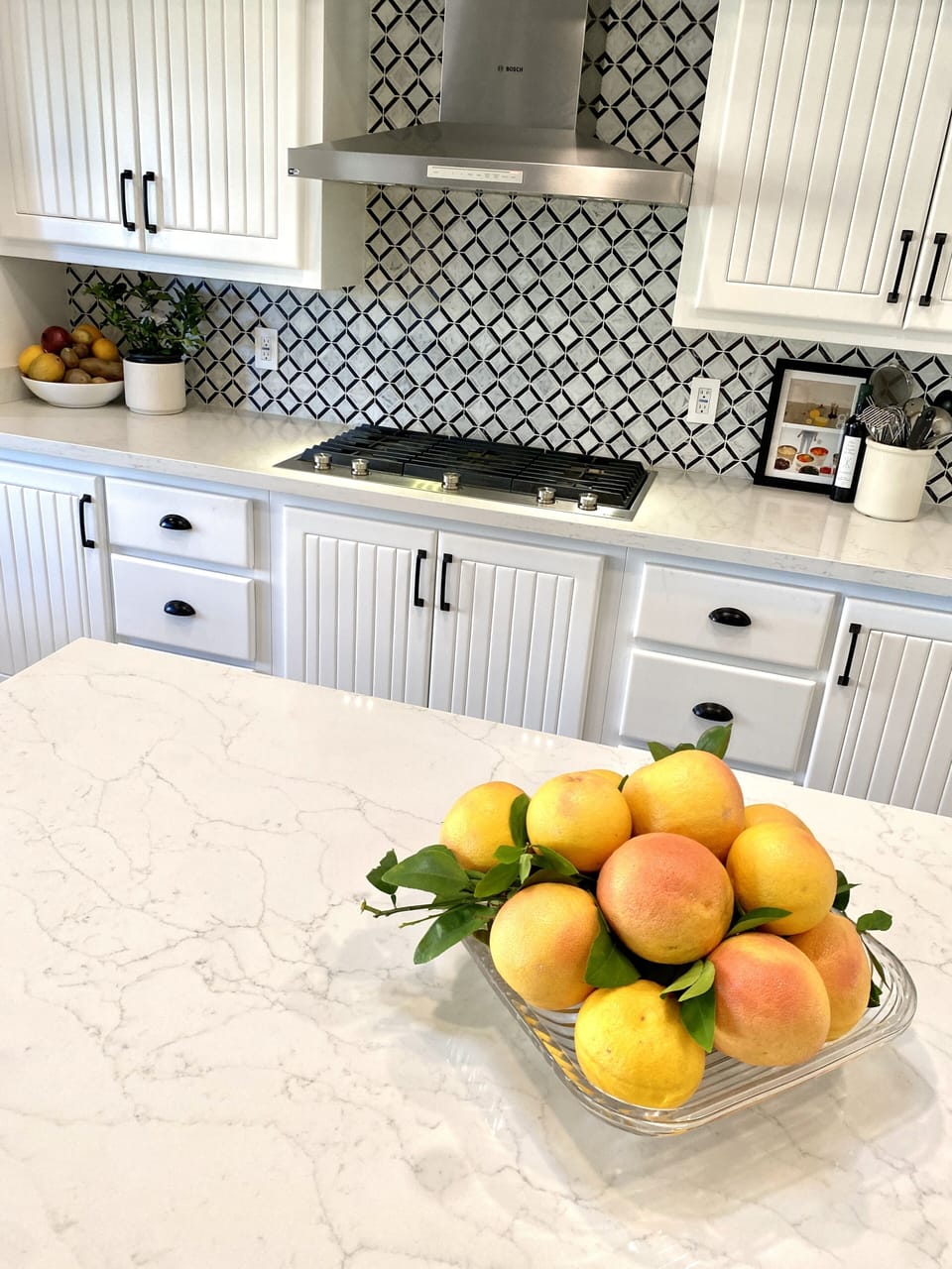 Love this gas cooktop & gorgeous kitchen! A Chefs Kitchen For Sure! 