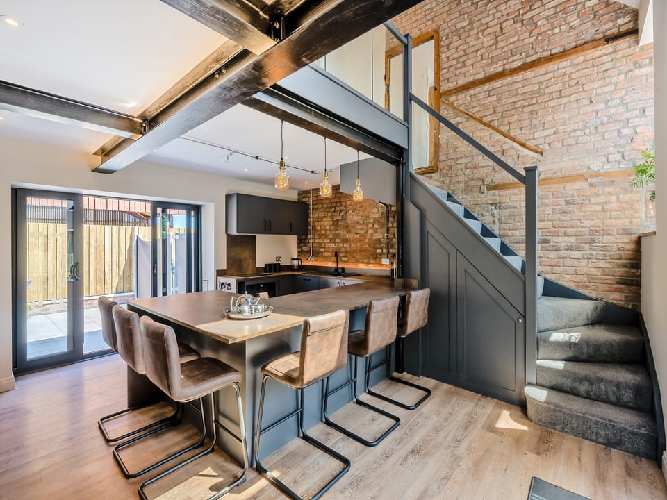 Kitchen/diner | The Warren - Fieldhouse Farm Cottages, Skirlaugh