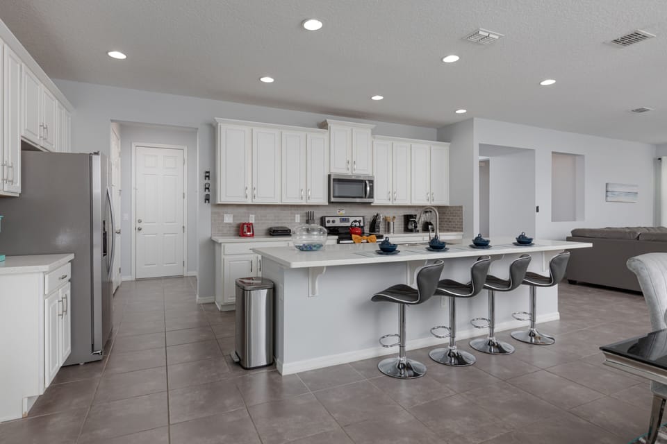 Cook with ease in this open concept kitchen, fully equipped