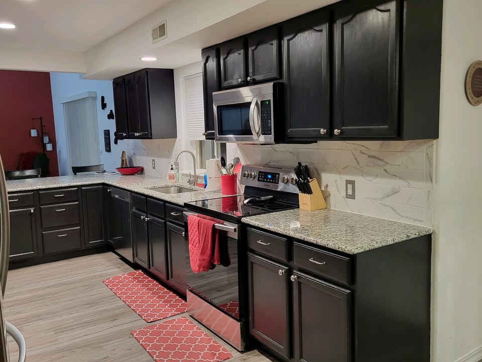 Fully Stocked Large Kitchen