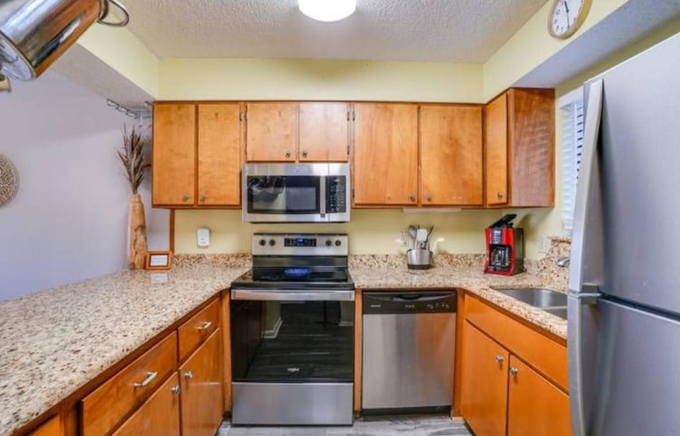 Fully stocked kitchen.