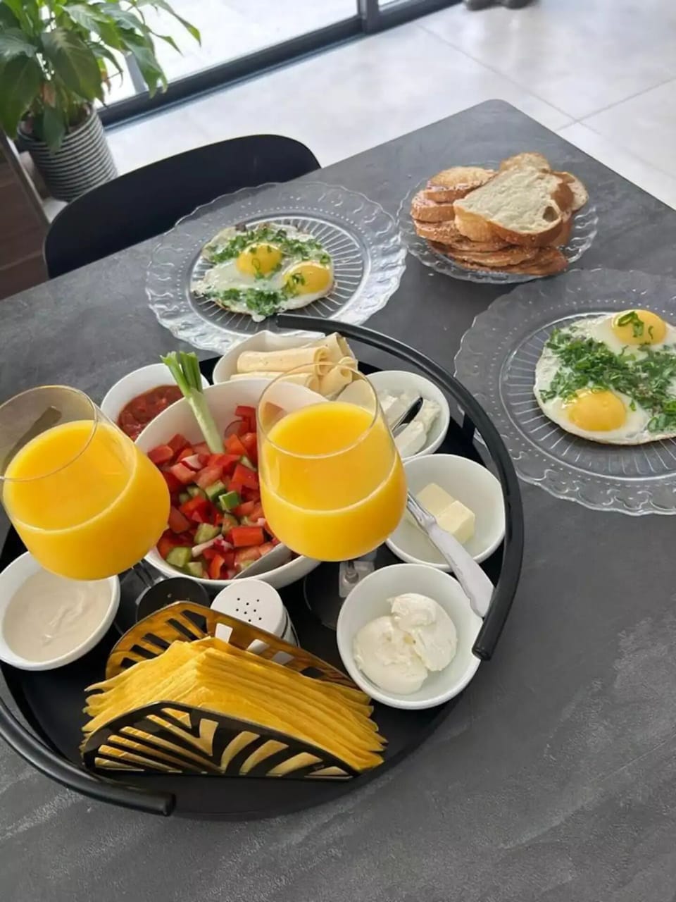 Breakfast meal
