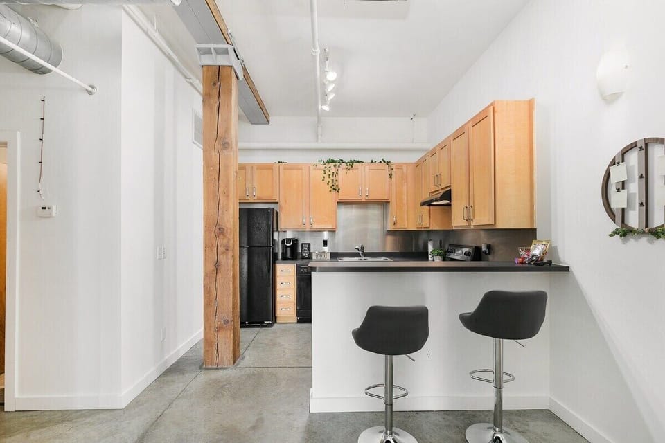 Counter-height bar stools