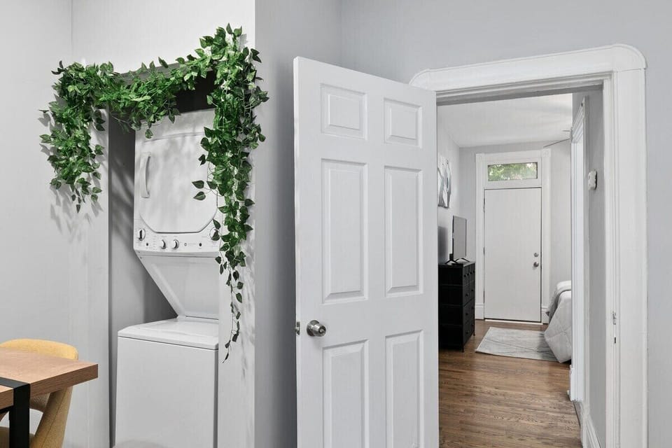 Washer & Dryer