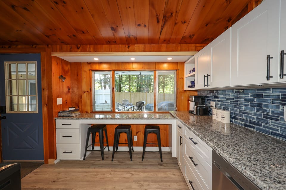 Breakfast Bar