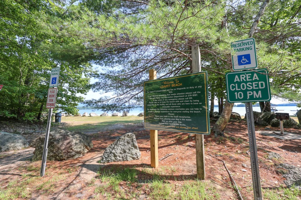 Leavitt Beach--2 Minute Walk!