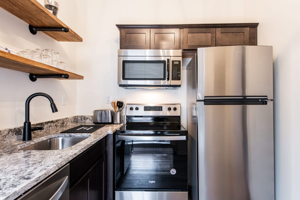 Fully Renovated Kitchen