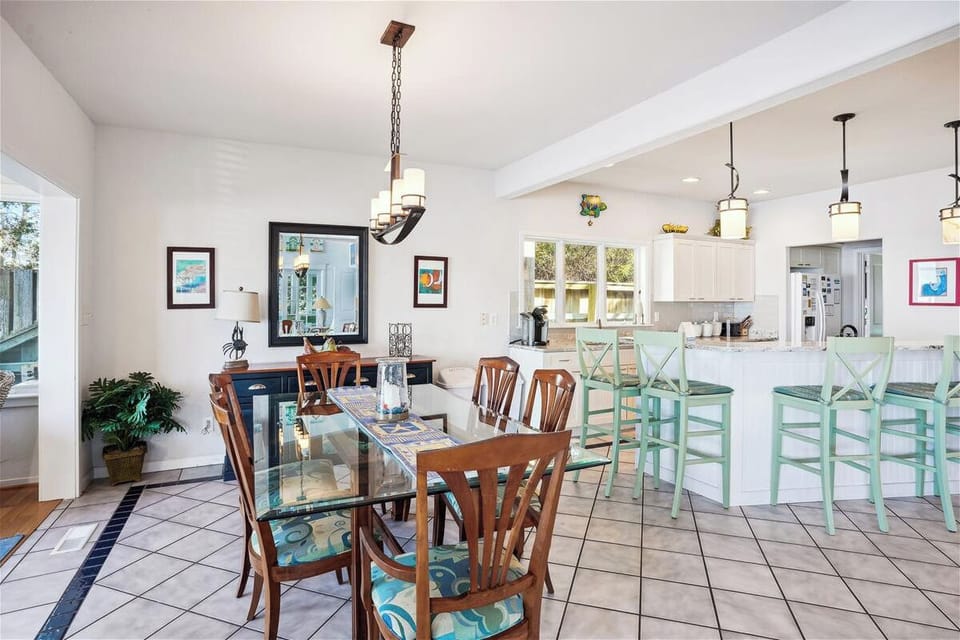 Dining Room 2024