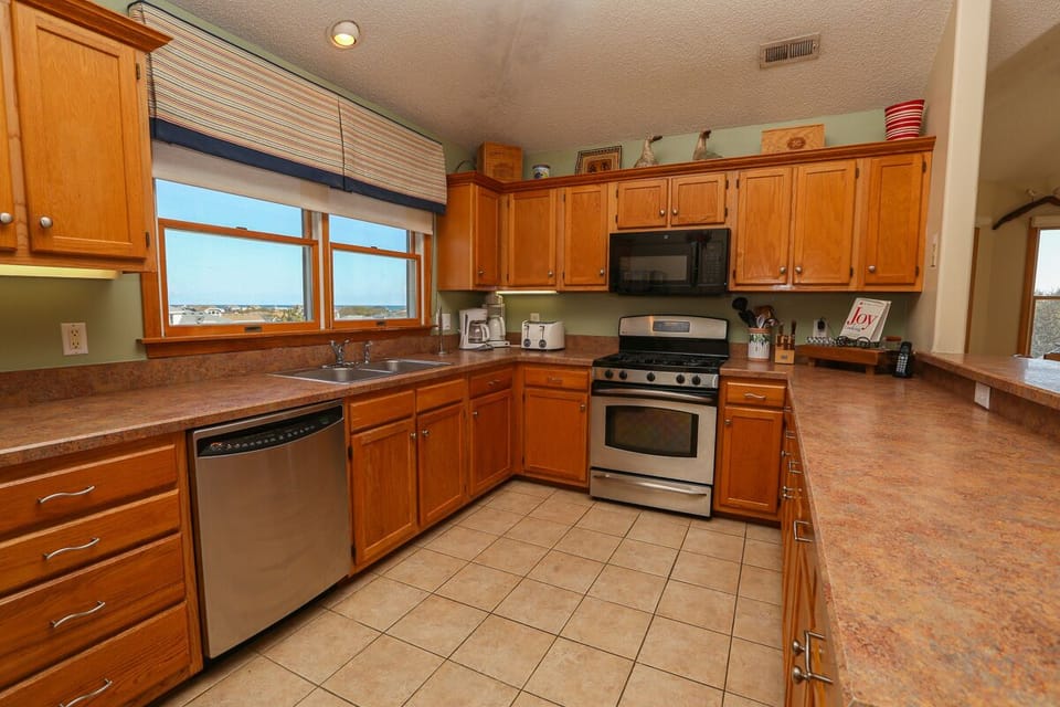 Kitchen 2023