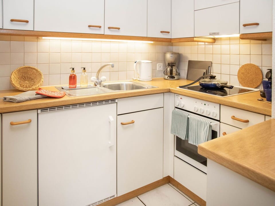 Kitchen, Countertop, Kitchen Appliance, Cabinetry, Major Appliance, Wood, Plumbing Fixture, Flooring, Sink, Kitchen Sink