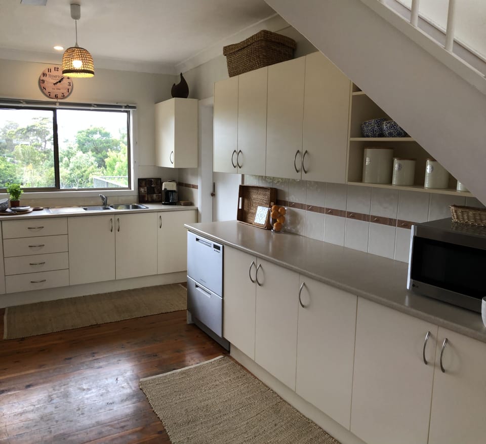 A full kitchen complete with all the appliances and pantry items you should need
