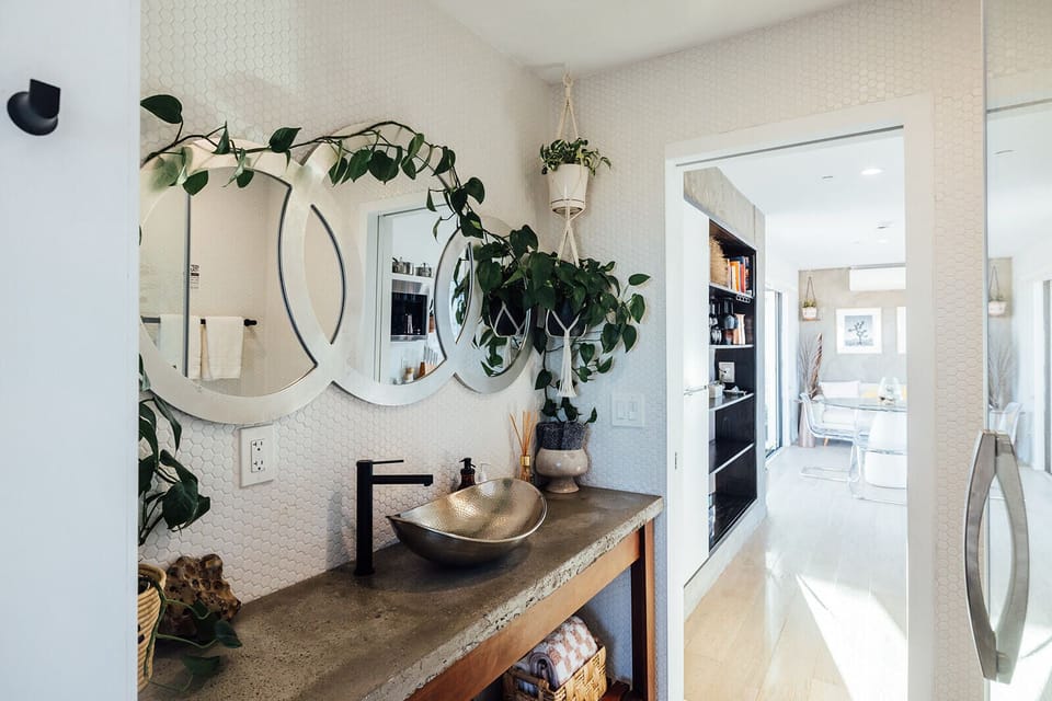 The plants love bathroom 1. So will you.