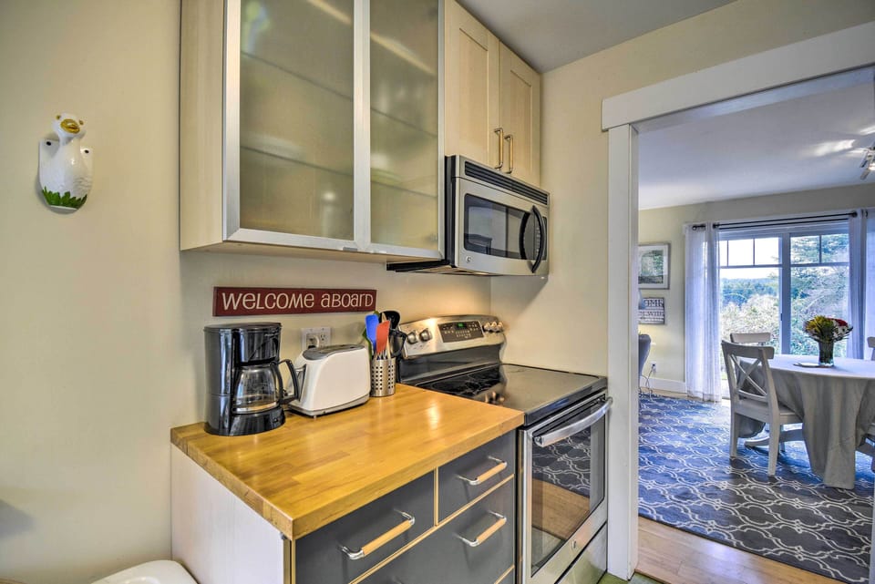 Kitchen | Washer/Dryer