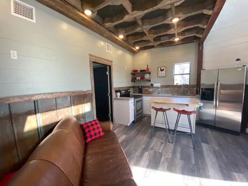 18f7bfdf-8aba-4867-af77-0848aa1ec936