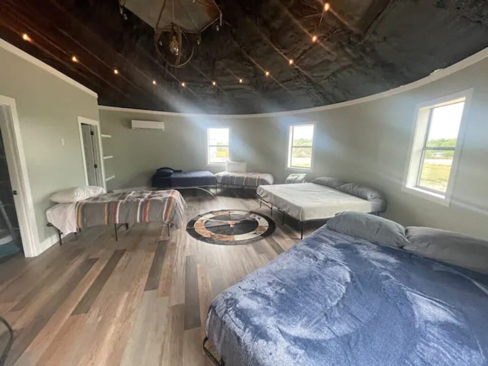 3b83601e-cb6c-4273-a4a5-bfa11f1f627b