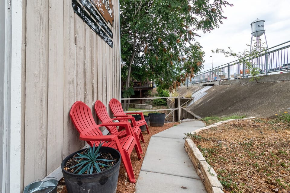 23eeffc3-e1ac-4c9f-a197-053fda432a90201