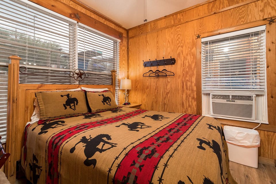 bc64efcf-fa4b-4df9-b94b-0e581b9b37db202