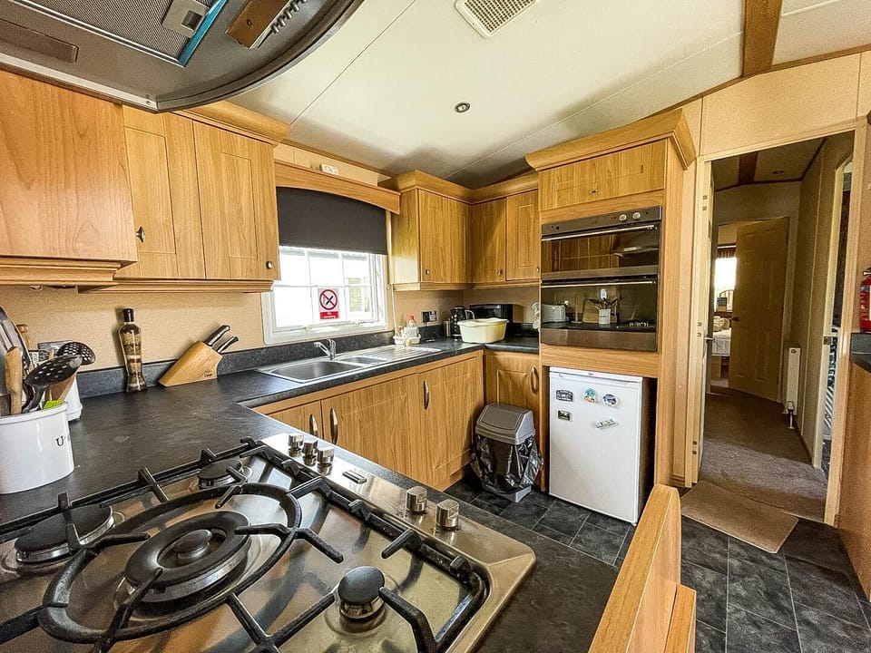 Celebrate your bank holidays 2026 with a stay at Parkdean Resorts Naze Marine Holiday Park Essex, offering the perfect blend of seaside charm and proximity to Ipswich Town and Ipswich Town F.C. matches.