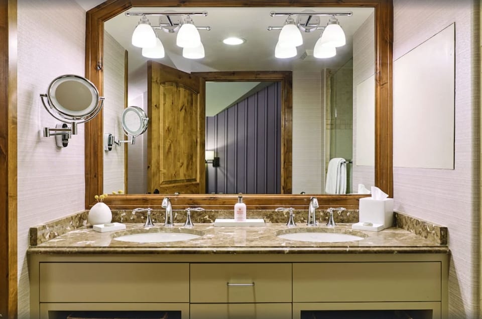 Three Bedroom Unit: Each Bedroom has Full Bath