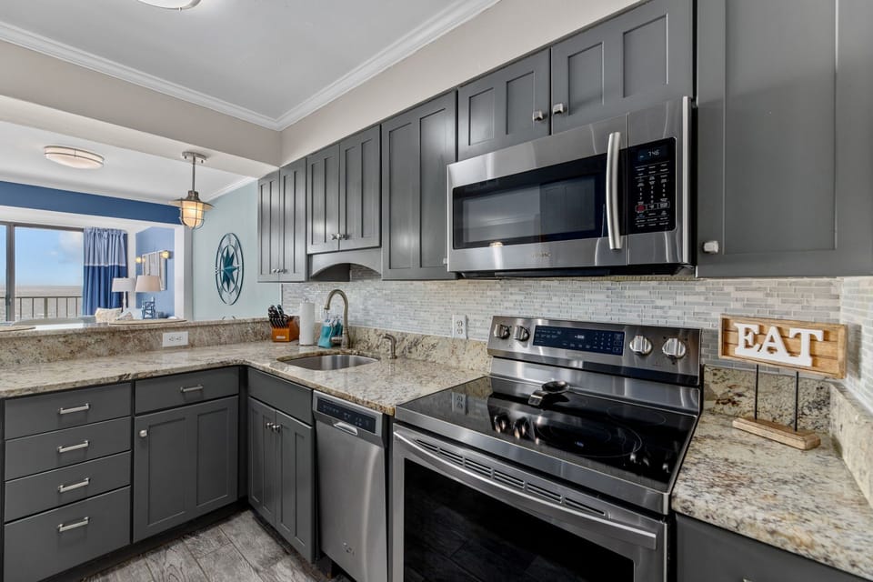 Kitchen ready to make your delicious meals!
