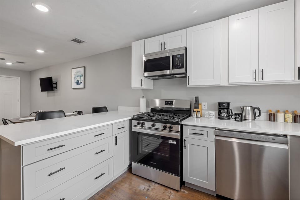 Are you ready to create beautiful memories with your family while embracing the joy of cooking together?