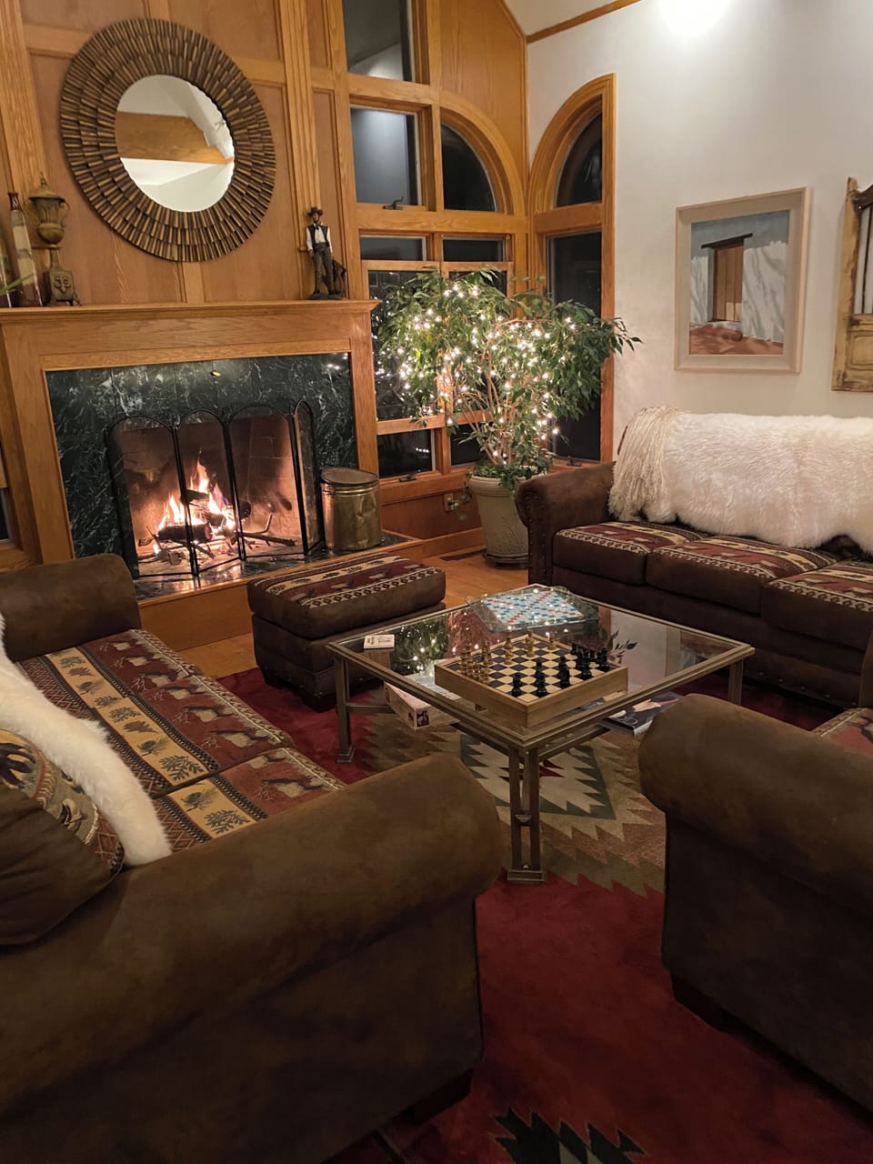 The great hall of The Cowboy Cabin