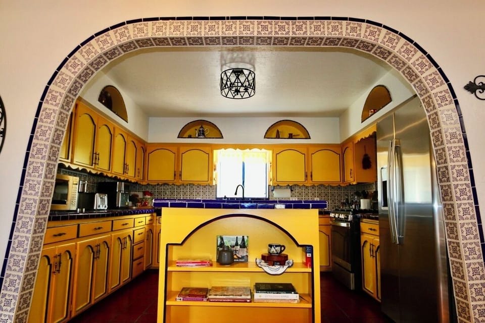 Spacious Kitchen!