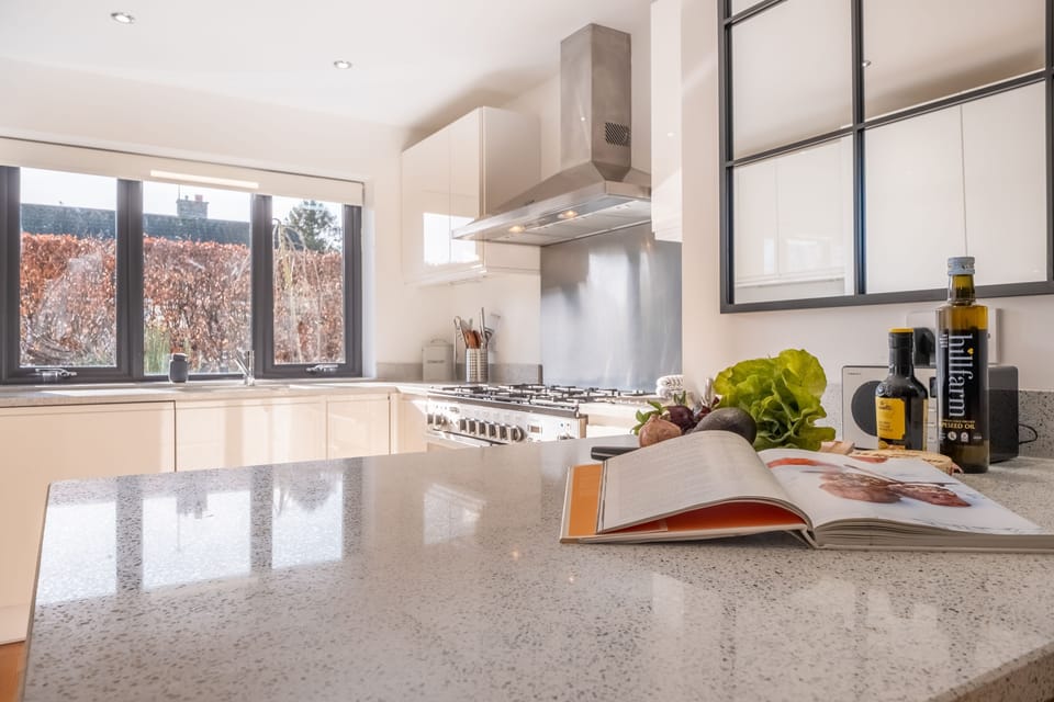 Ground floor: Kitchen