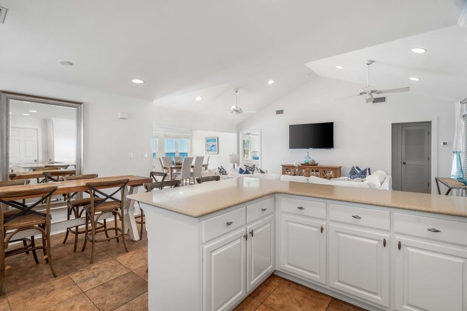 Plenty of counter space for multiple people to cook together