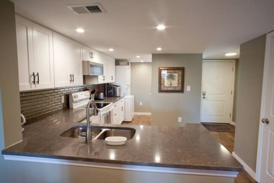 Newly renovated kitchen with everything you need!