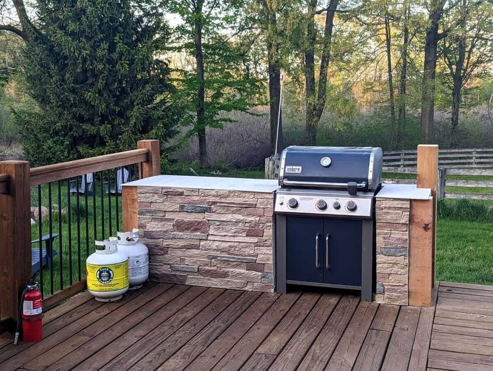 Prepare delicious al fresco meals in our outdoor kitchen.