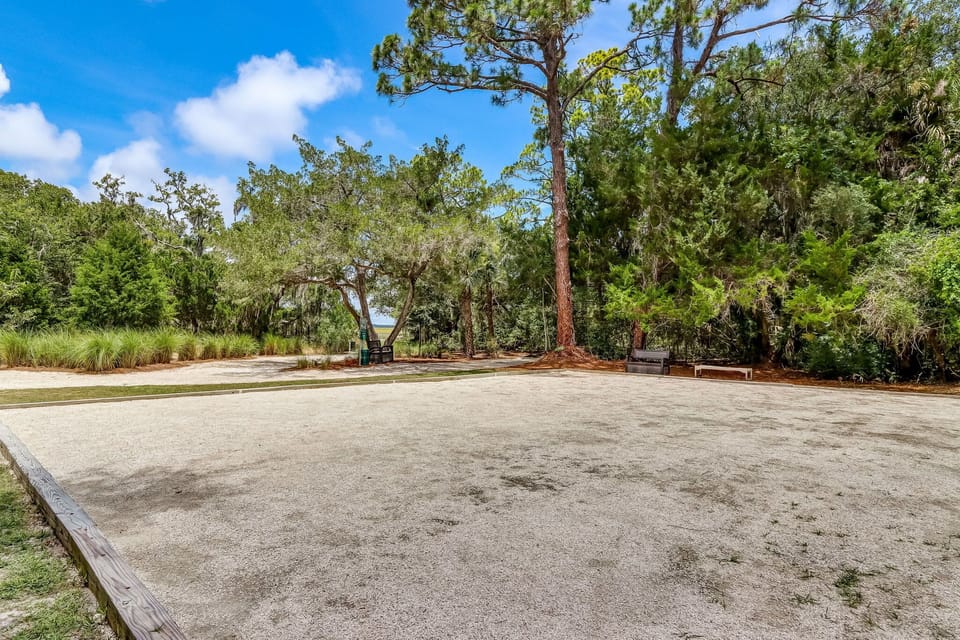 Drummond Point Park tournament-play pétanque courts