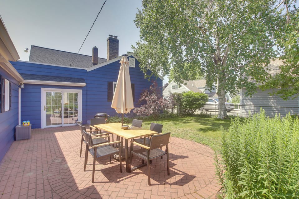 Patio | Outdoor Dining